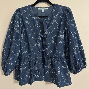 Blue Sol Chambray Tie-Front Peplum Top - Medium